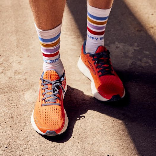Read more about the article Brooks Shoes: How to Make Working On Your Feet More Comfortable